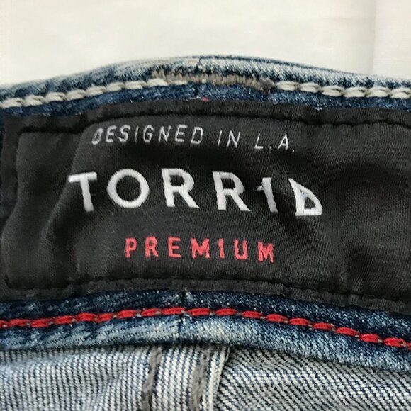 Torrid Premium Jeans Women 18 Blue Mid Rise Beaded Floral Stretch Preppy 17974 - Picture 3 of 15